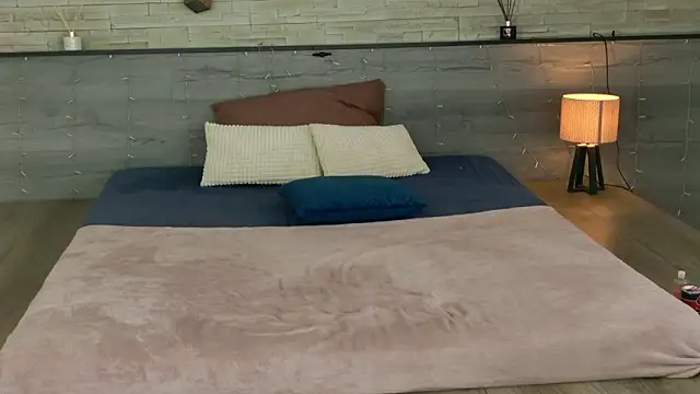 Živý XXX chat hornyb33_