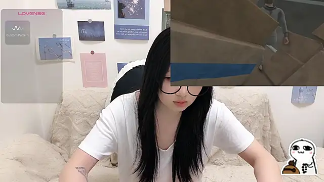 LiLiYbaby 网络视讯表演