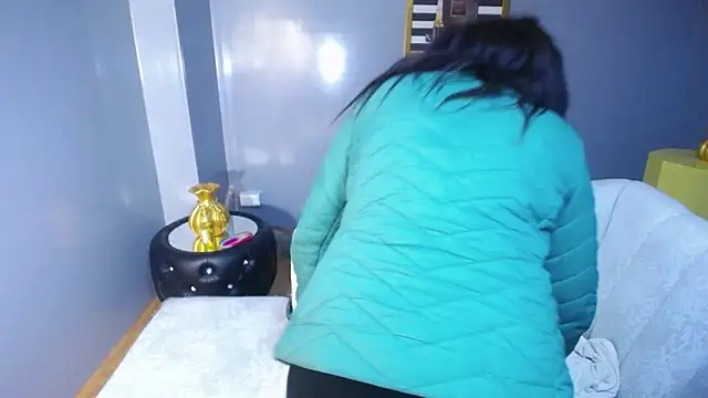 Онлайн чат XXX kamala_a