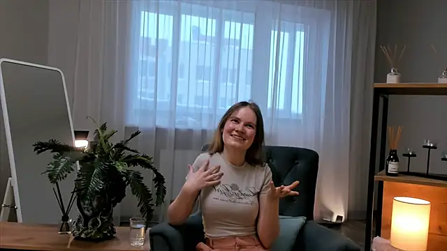 CleliaRostek 现场XXX聊天