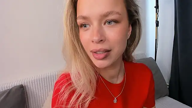 Chatroom XXX en direct de BelleKou