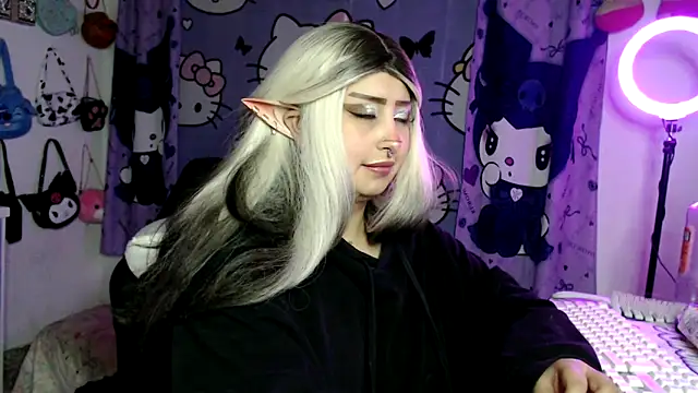 Živý XXX chat lussyevans24