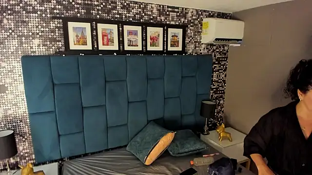 Chat XXX Live hanny_milf