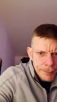 Der_Schoene_Penis: απευθείας συνομιλία ΧΧΧ