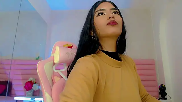 estefany_squirt1 现场XXX聊天