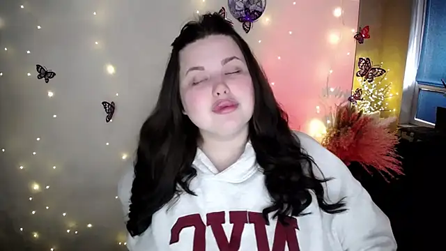 Emily_MoのライブXXXチャット