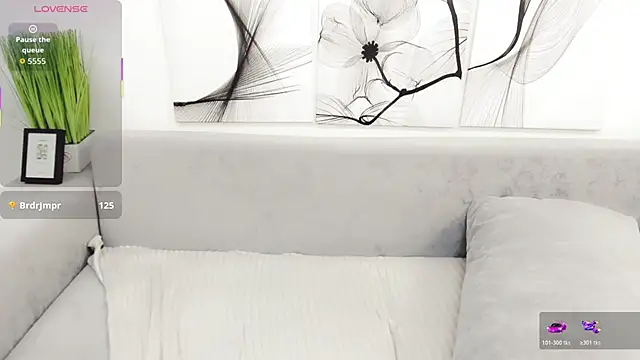 Vita_Flowen's Live XXX Chat