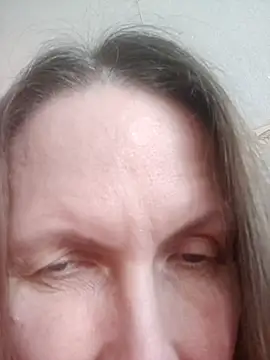 Evelina_cute: απευθείας συνομιλία ΧΧΧ