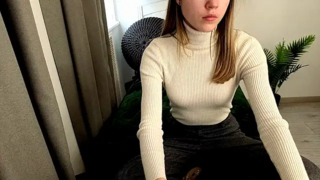 XXX chat uživo modela Just_L0VE_me