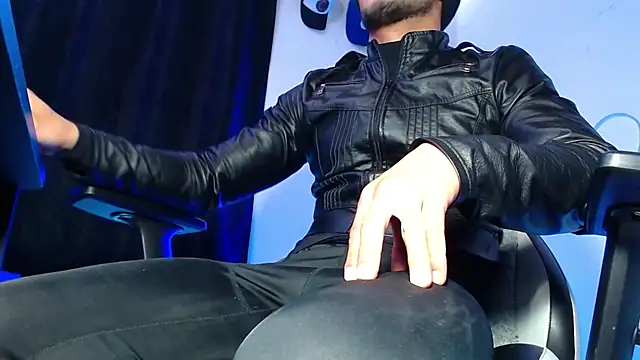 sebastian_horny's Live XXX Chat