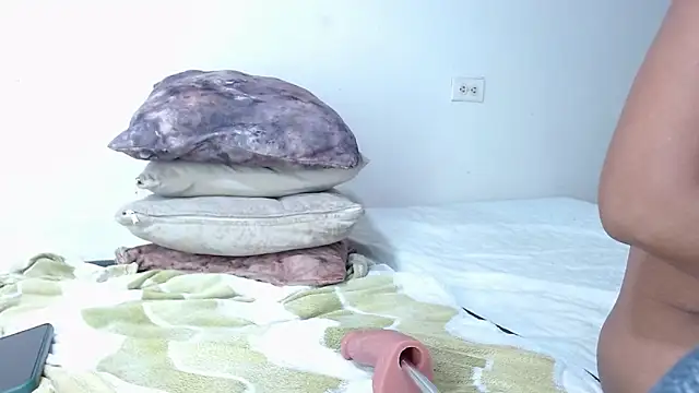 Онлайн чат XXX paula_venus