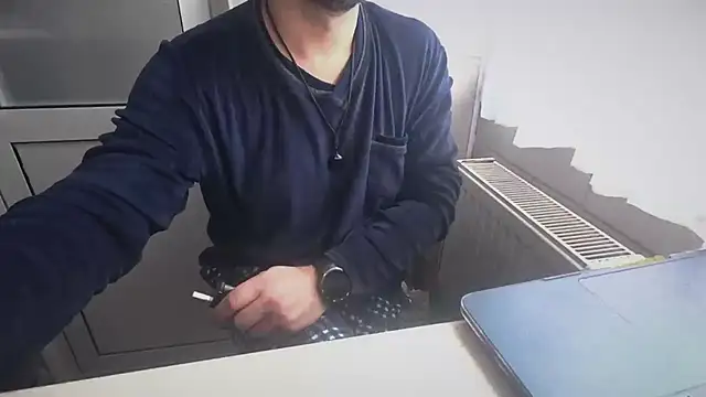 TARKAN1 Chat XXX live