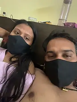 indianshycouple 在線直播表演