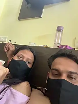 indianshycouple 网络视讯表演