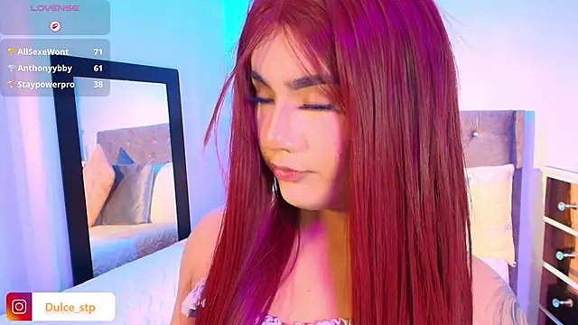 Vale_prado 网络视讯表演