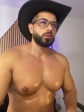 magnumchris 网络视讯表演