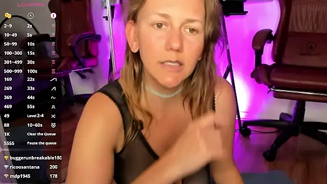 jasminedaze888 在線直播表演