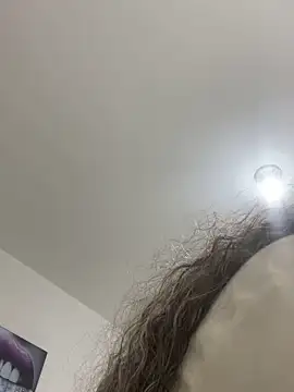 ISIS17_EF 在線直播表演