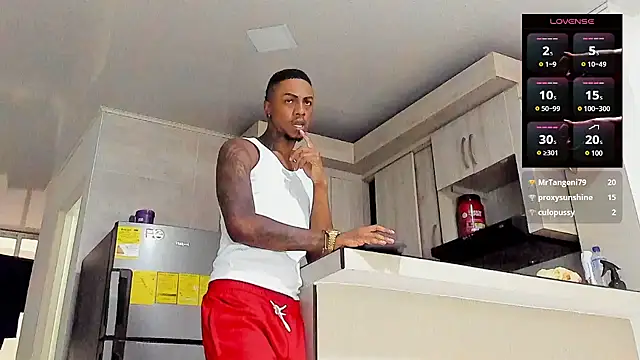 YeremiBrowm 在線直播表演