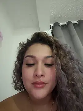 Sara_smiiith211 在線直播表演