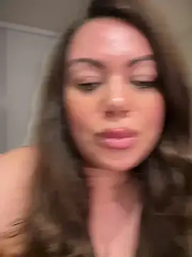 BadAssVeronica 网络视讯表演