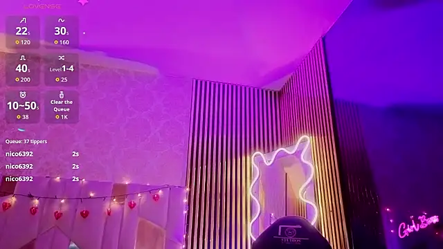 Pokazy przed kamerką – LIHIAN_TAY