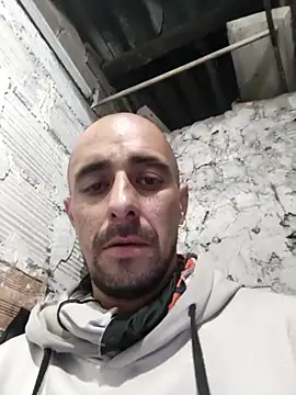 fire_menxxx001 élő XXX-chatje