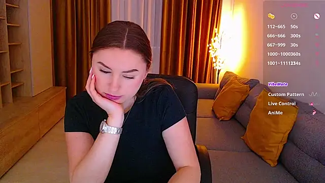 _Mia_Adams élő XXX-chatje