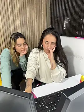 Show webcam de Antonella_Julieta