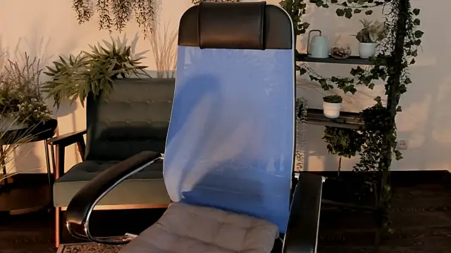 ElainebenessのライブXXXチャット