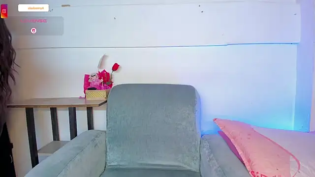 Keily-w Obrolan Langsung XXX