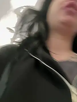 AlishaOfThorns Adlı Modelin Web Kamerası Şovu