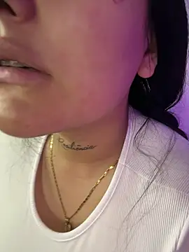 Pokazy przed kamerką – Miia__Taylor