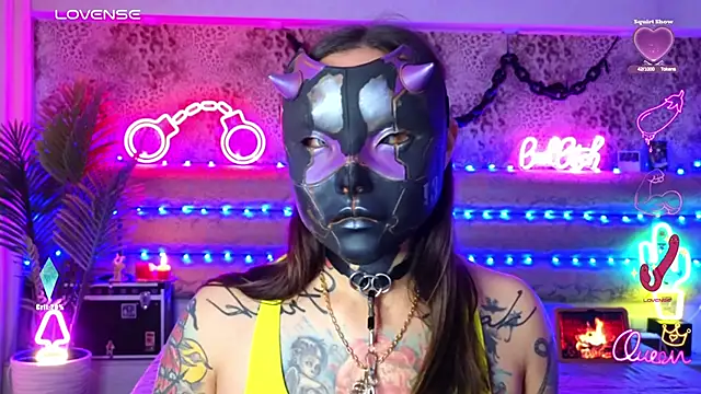 Pertunjukan Kamera Web Cool_Freak_