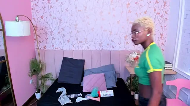 amber-hill 现场XXX聊天