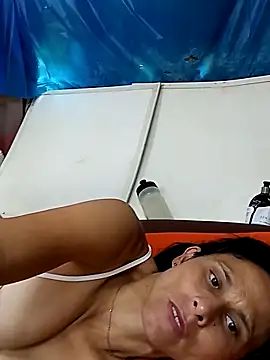 Yuliitza3 라이브 XXX 채팅