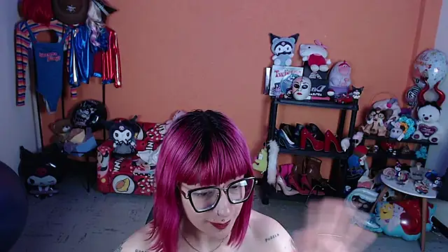 MissMiia2 – Live XXX-chat