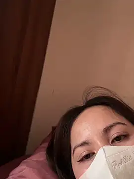 bi_biii 网络视讯表演