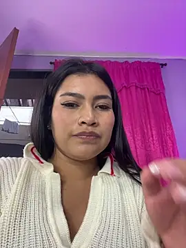 LunaaRosse Adlı Modelin Web Kamerası Şovu