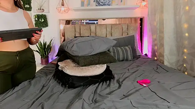 Dulce_Morrys: онлайн-секс-чат