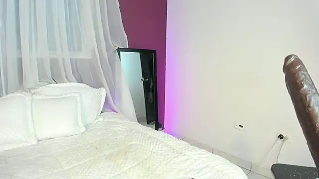 Nicole_Brown1126 在線直播表演