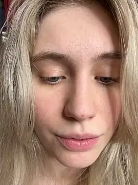 عرض كام LovelyMiu