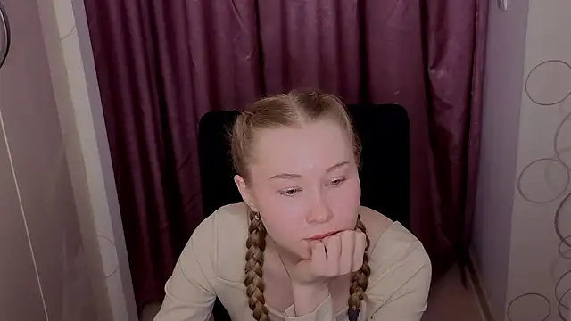 SageSnachez – Live XXX-chat