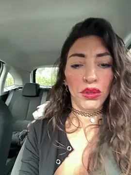 Amani_thewolf – webcam-show