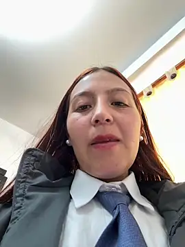 Emily-7_ Pertunjukan Webcam