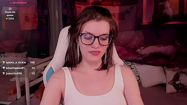 Živý XXX chat CathyAdams