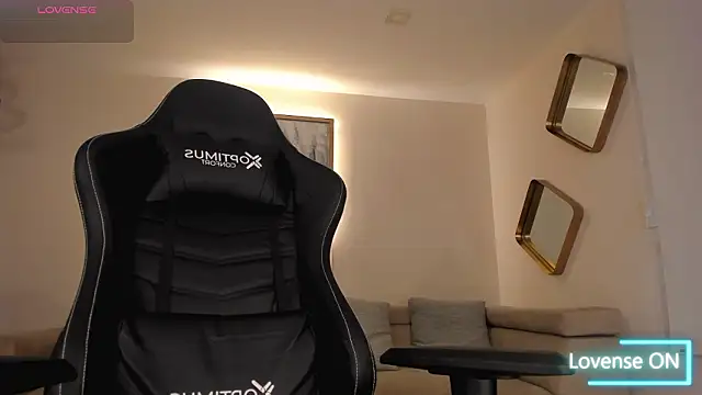 Chatroom XXX en direct de KylaMorrison