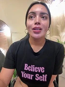 Show modela TS-SimplyTheBest na web-kameri