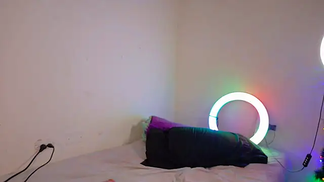 -Camila_ 即時 XXX 聊天