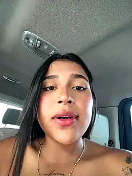 Mariangel_11 Adlı Modelin Canlı XXX Sohbeti